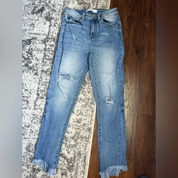 Kancan Skinny Jeans with distressing size 7/27 - Picture 1 of 10